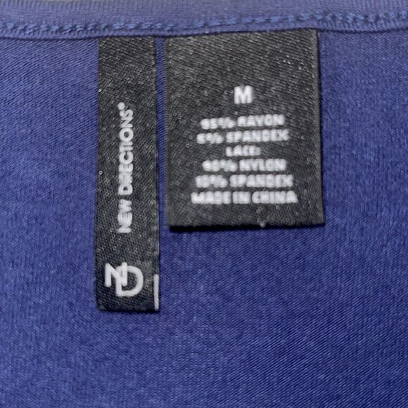 New Direction 🌷Top    - Picture 7 of 8